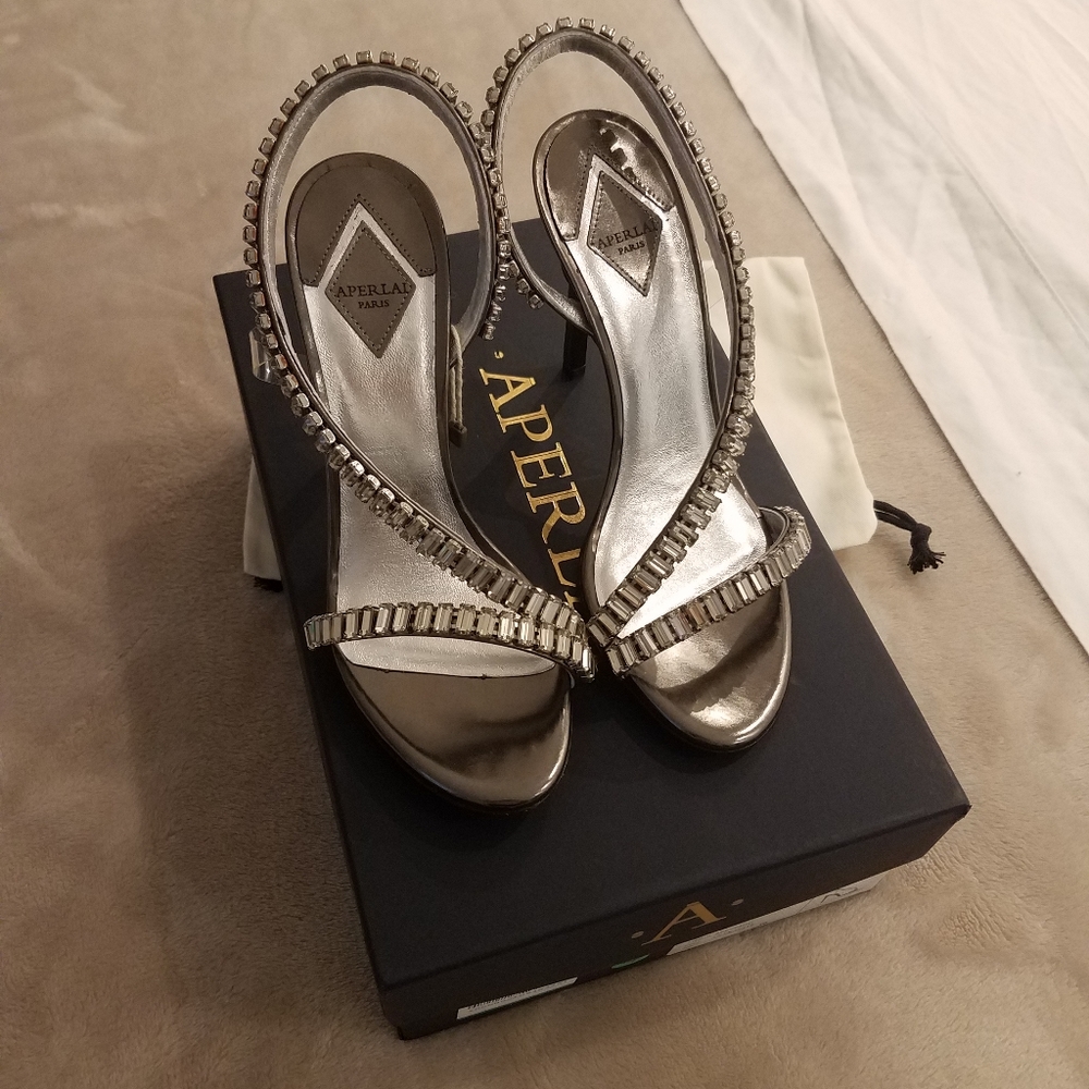 Aperlai embellished sandals - Size 6 - Picture 6 of 8
